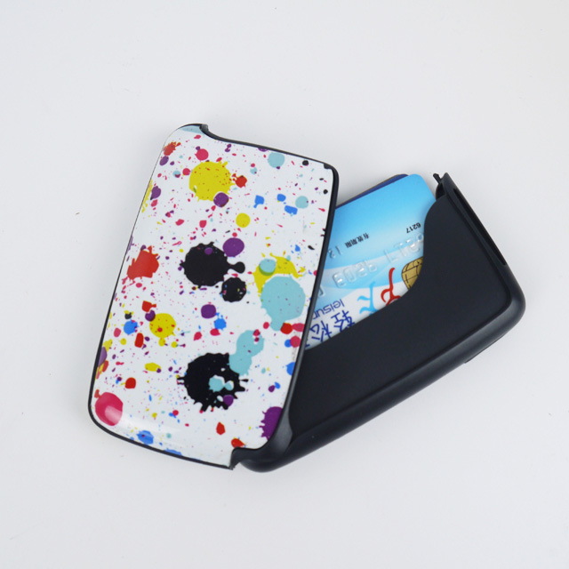 Għaliex Għandek Agħżel Detentur tal-Kard ta 'Kreditu tal-Aluminju għall-Użu ta' Kuljum?